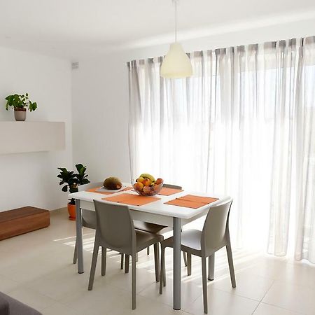 13 Village Apartments เมลลิฮา ภายนอก รูปภาพ